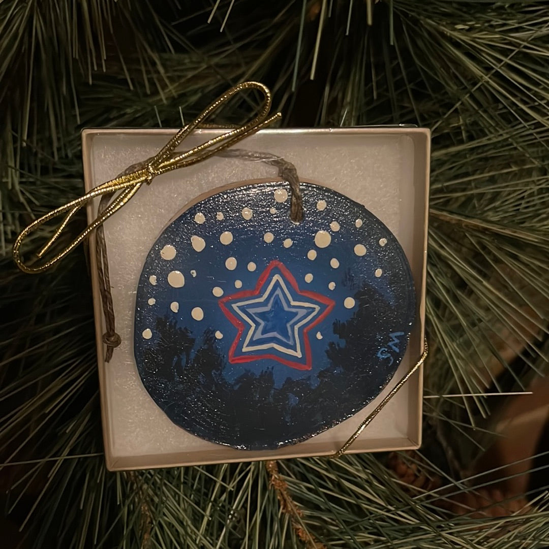 Roanoke Mill Mountain Star Hand-Painted Ornament